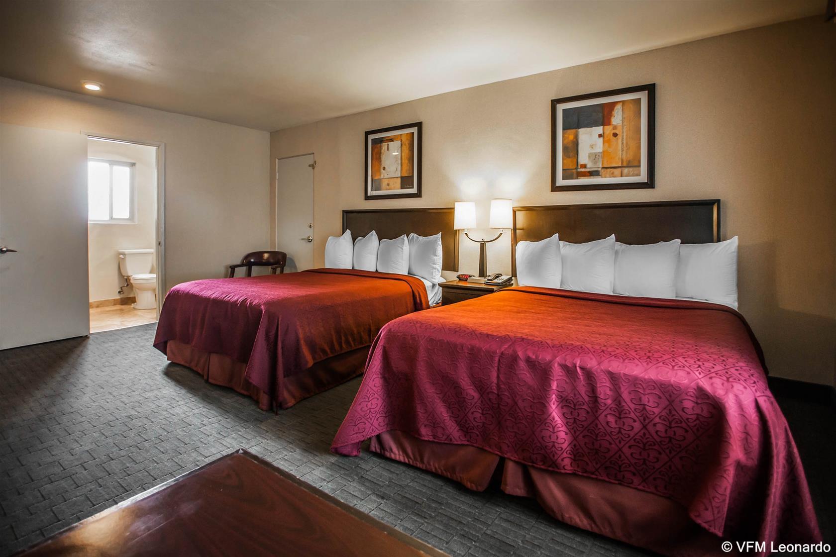 Quality Inn & Suites Anaheim At The Park Екстер'єр фото