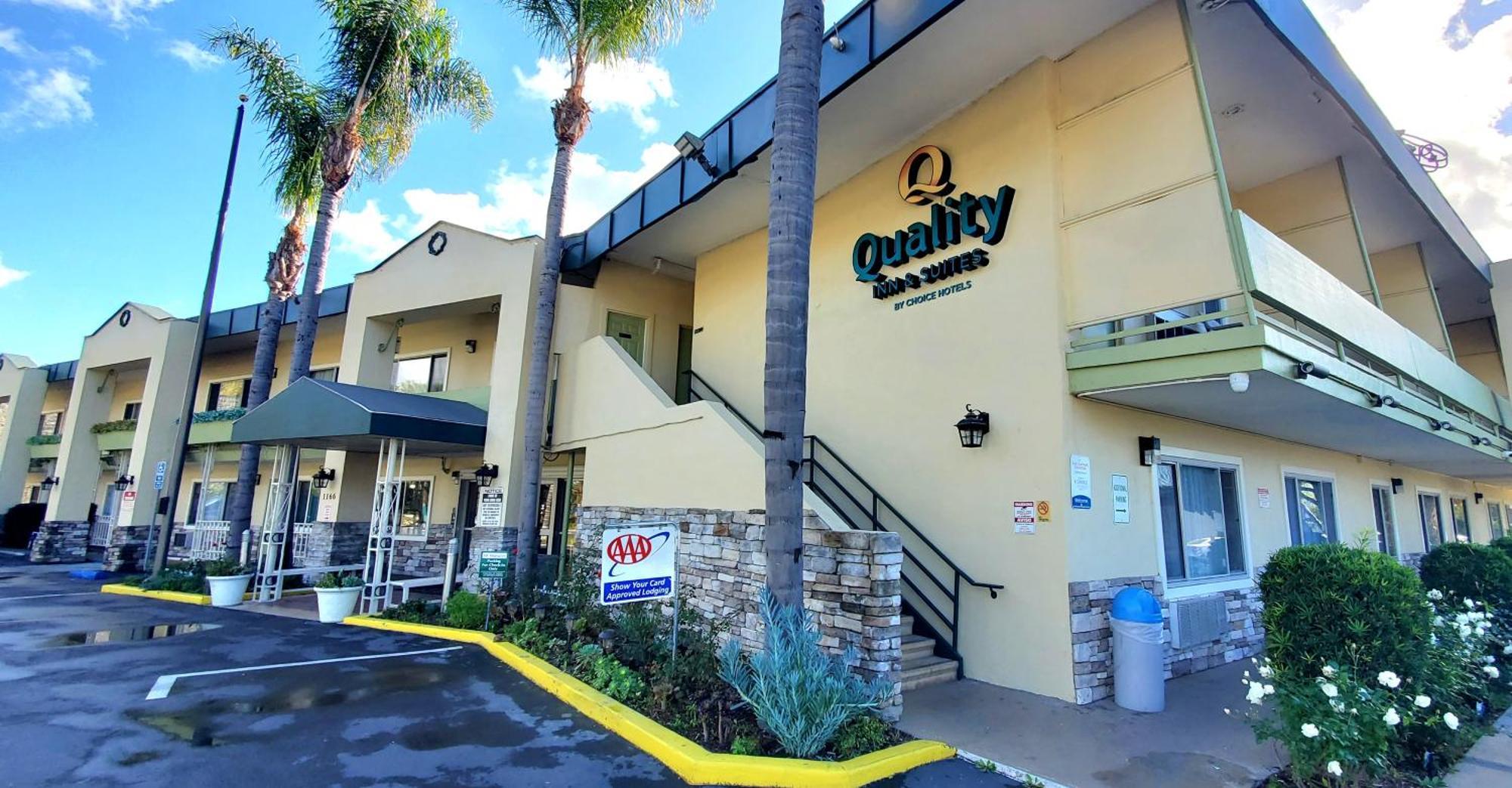Quality Inn & Suites Anaheim At The Park Екстер'єр фото