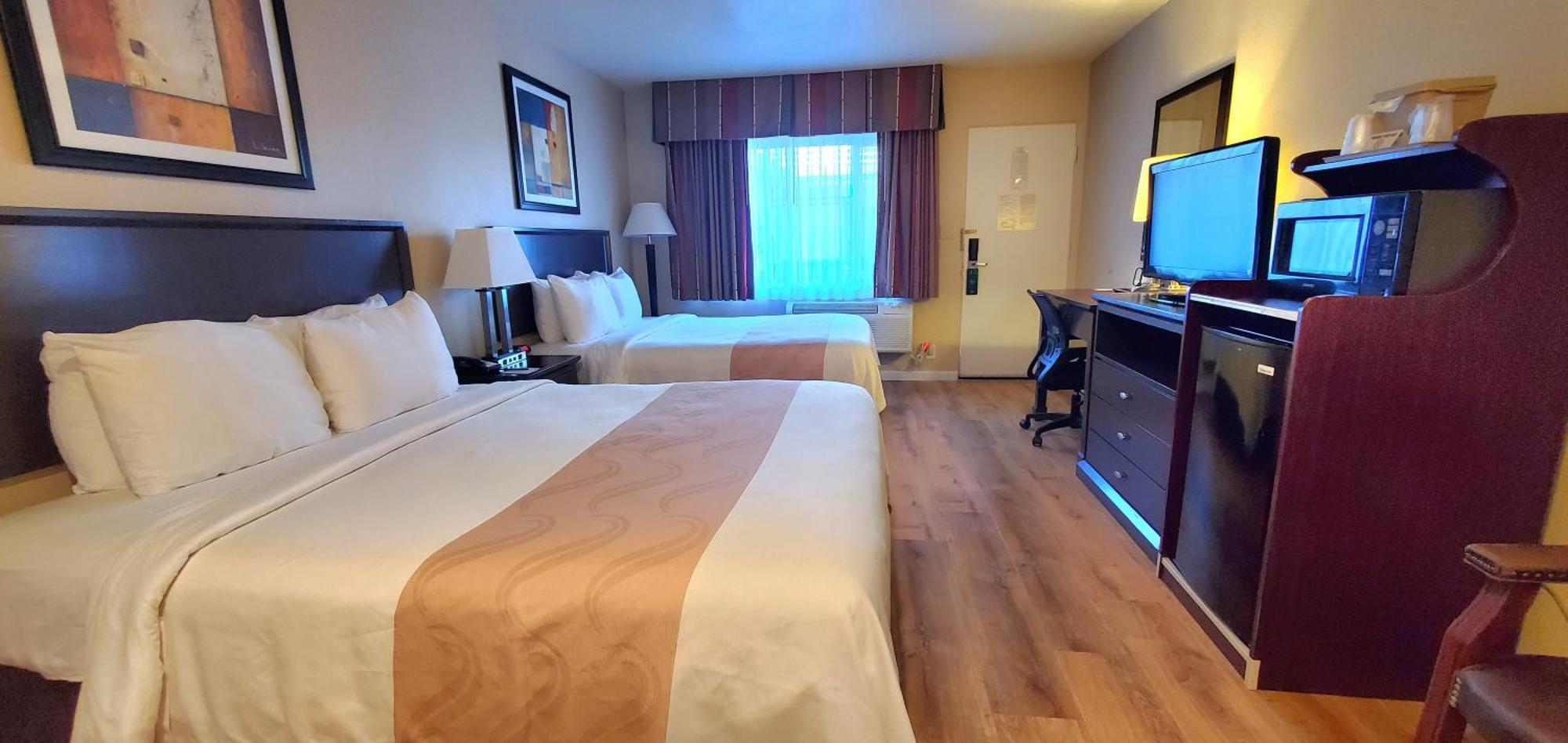 Quality Inn & Suites Anaheim At The Park Екстер'єр фото