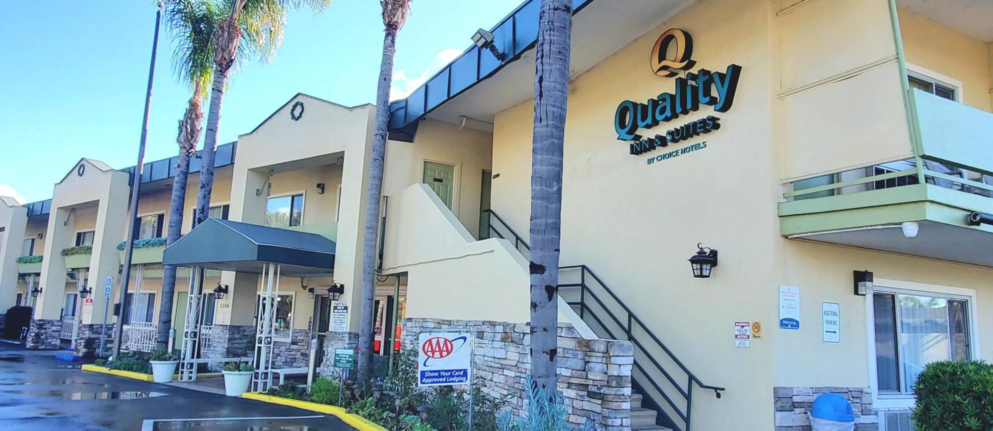 Quality Inn & Suites Anaheim At The Park Екстер'єр фото